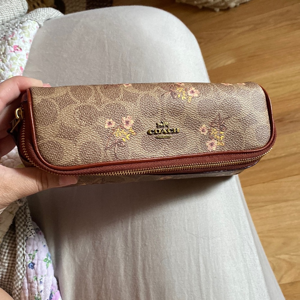 Coach jewelry roll